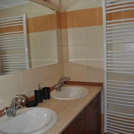 Na Ulici Jedlova 12 アパート Trenčín