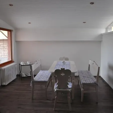 דירה Na Ulici Jedlova 12 Trenčín