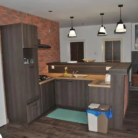 Na Ulici Jedlova 12 Trenčín