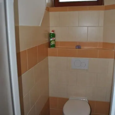 דירה Na Ulici Jedlova 12 *