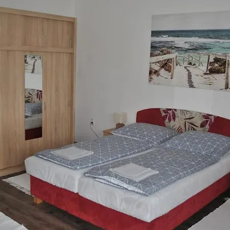 Na Ulici Jedlova 12 Trenčín