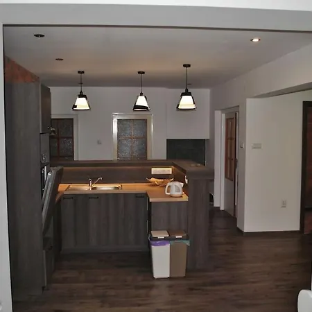 דירה Na Ulici Jedlova 12 Trenčín